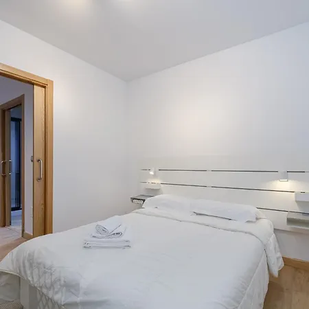 Apartment Oasis De Elegancia By *